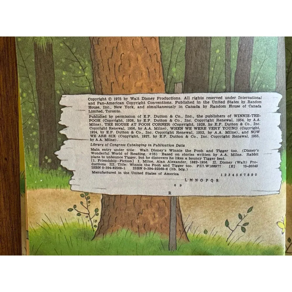 Vintage Disney Winnie the Pooh and Tigger Too Hardcover Book 1975 BCE